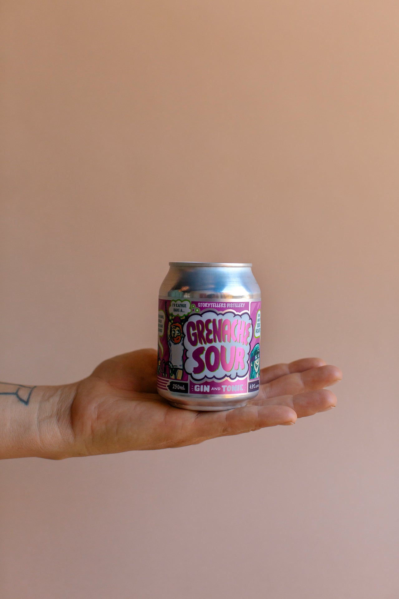 Grenache Sour Gin and Tonic Cans